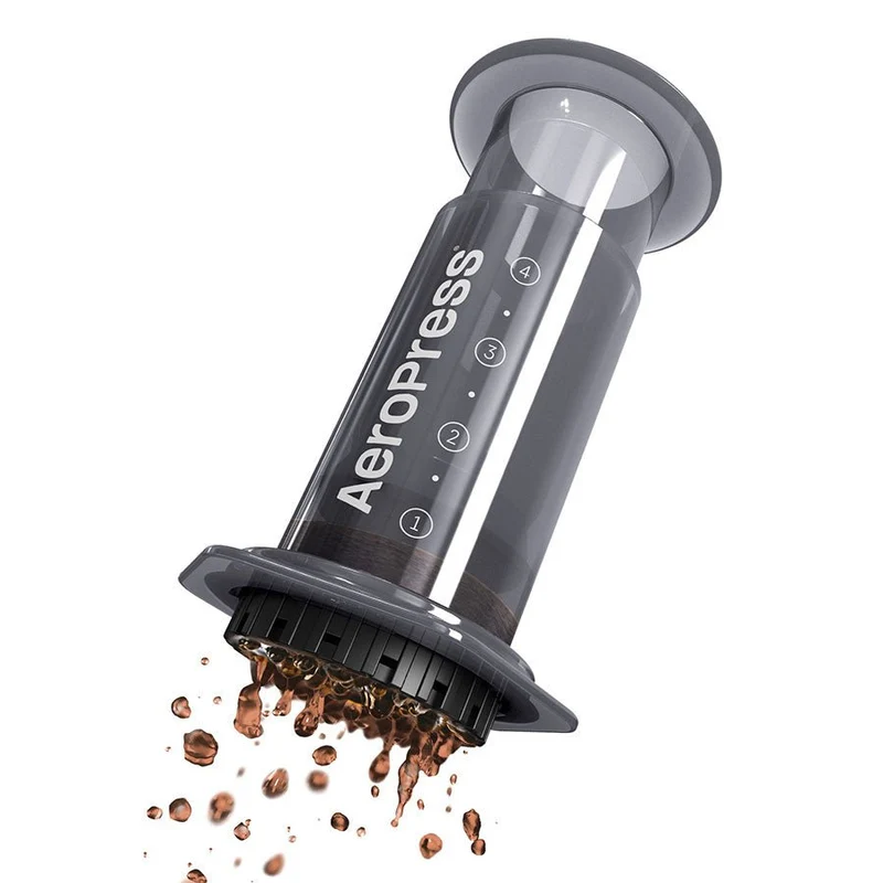 AeroPress Original Kaffee-Zubereiter inkl. 100 Filtern