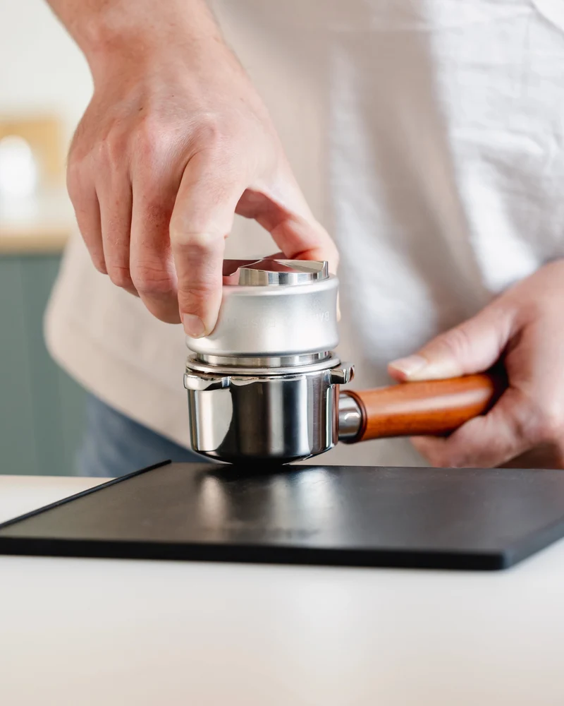Tamper & Leveler 2 in 1