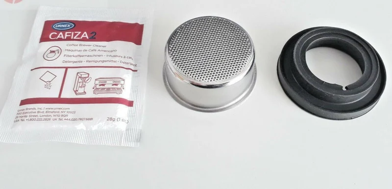 Saeco Parts OEM basket 2cup, Gasket filter holder and descaler Starbucks Barista
