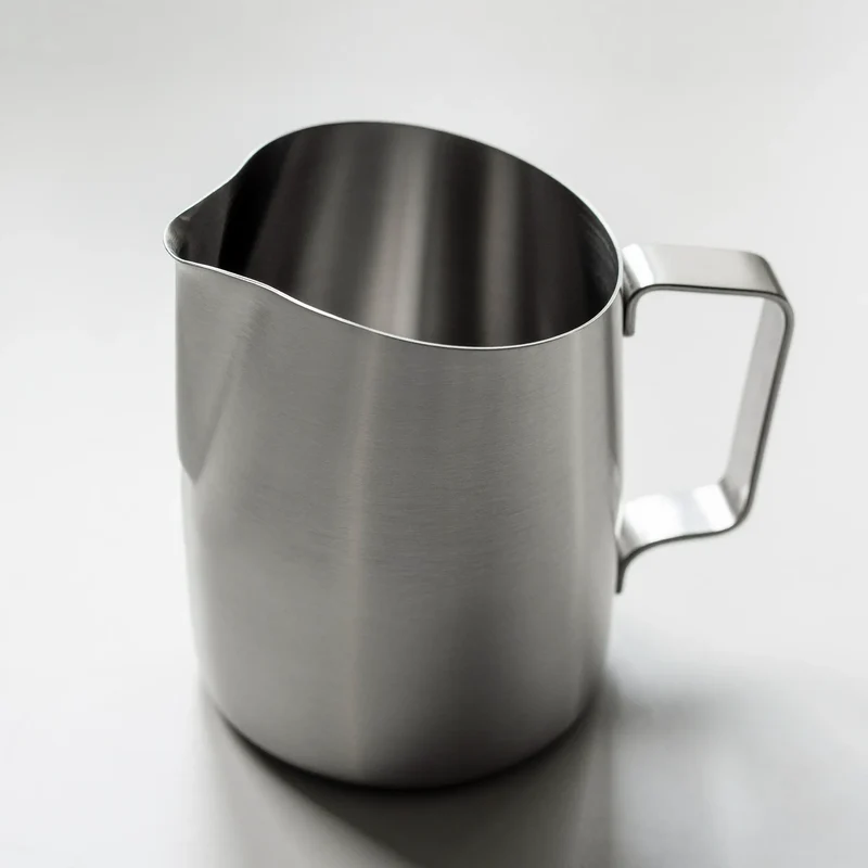 #09 Wide Spout Pitcher