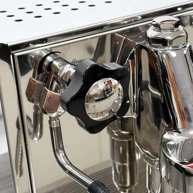 Showroom Model La Pavoni Cellini Classic Espresso Machine - LPSCCC01UK