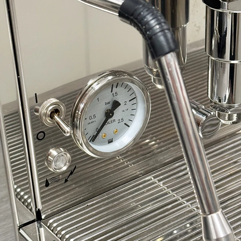Showroom Model La Pavoni Cellini Classic Espresso Machine - LPSCCC01UK