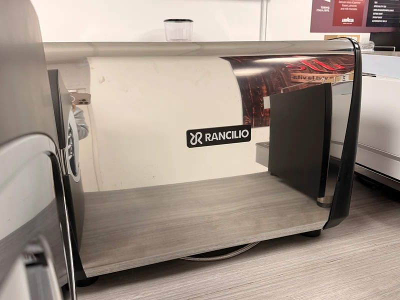 SHOWROOM MODEL Rancilio Classe 7 Espresso Coffee Machine