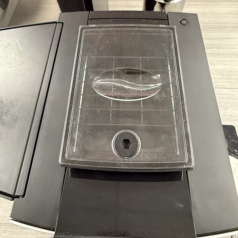 Refurbished Jura X8 Professional Coffee Machine & Cool Control Milk Cooler Bundle