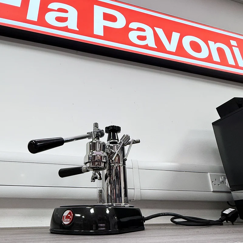 REFURBISHED La Pavoni Europiccola (black base black handles) 220v - LPLENQ01UK