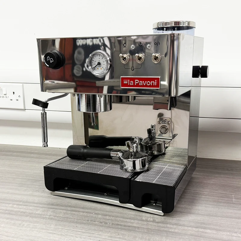 REFURBISHED PRODUCT La Pavoni Combined Domus Bar Domestic Coffee Machine with Integrated Grinder Stainless Steel UK Plug LPCDMB02UK