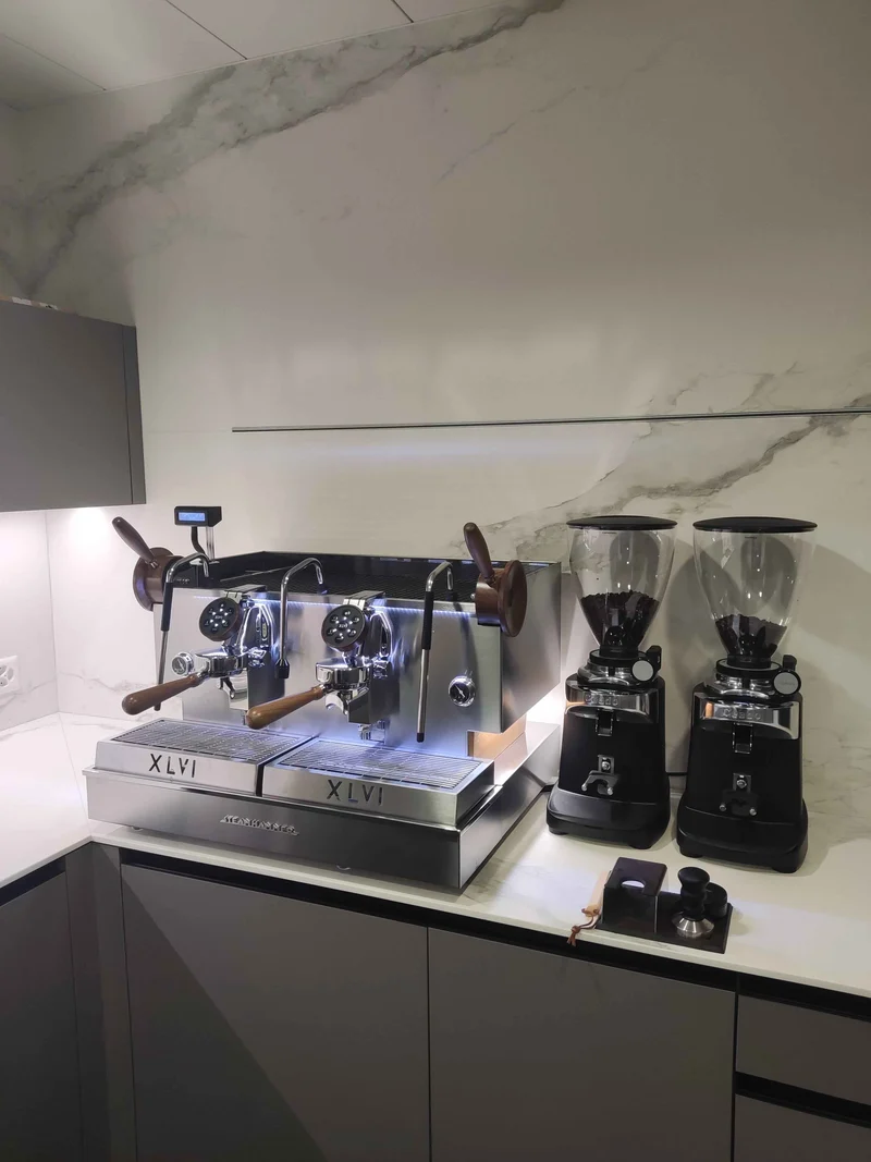 XLVI Steamhammer Elettronica / 1-3 Gruppen