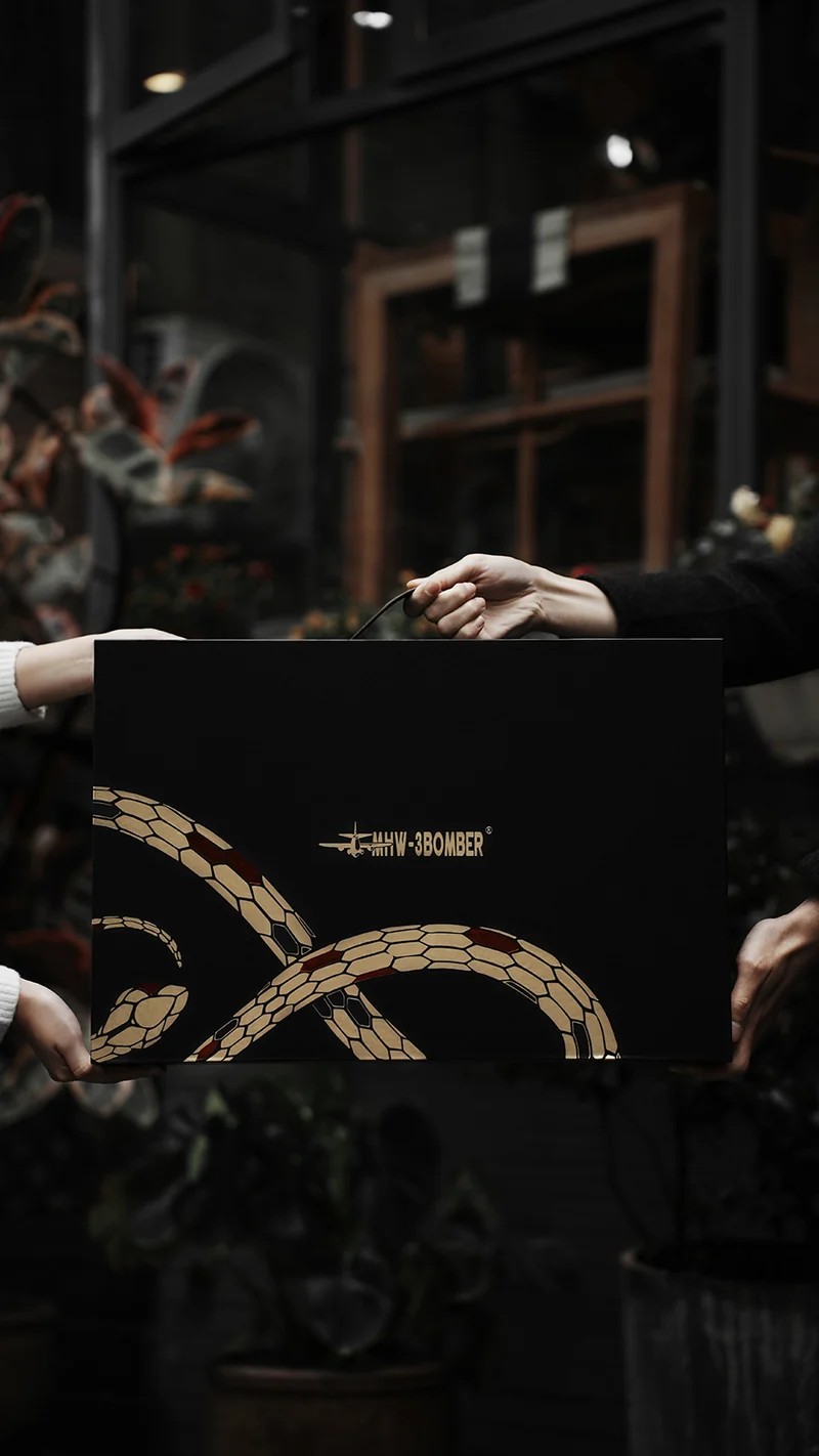 MHW-3BOMBER Serpent Collection Pour Over Coffee Gift Box