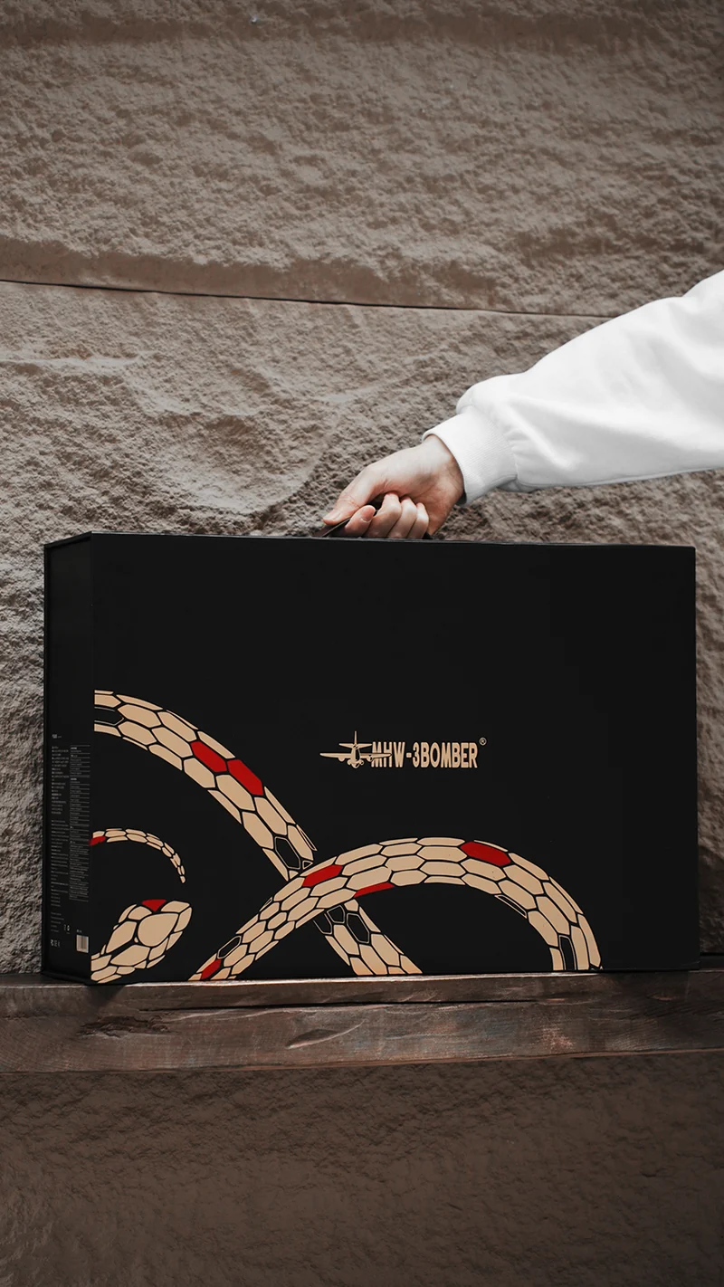 MHW-3BOMBER Serpent Collection Pour Over Coffee Gift Box
