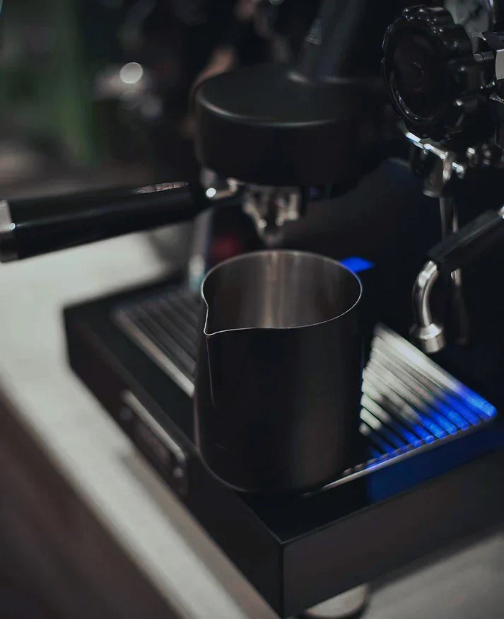 WPM Milk Pitcher # 30 competition - black