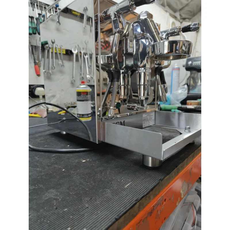 ECM Mechanika Max Espresso Machine - Dual Circuit -Refurbished. Never used.
