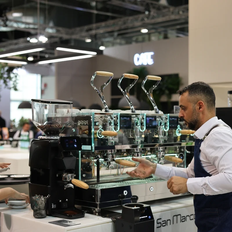 La San Marco Leva Luxury Espresso Machine - PID and MultiBoiler