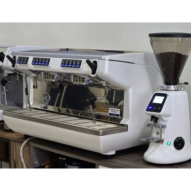 Nuova Simonelli Appia Life Standard Series Espresso Machine - Volumetric + Semi Automatic