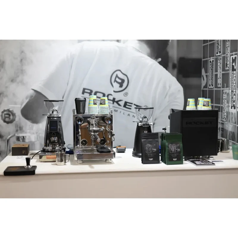 Rocket Mozzafiato Timer R Espresso Machine - Rotary Pump