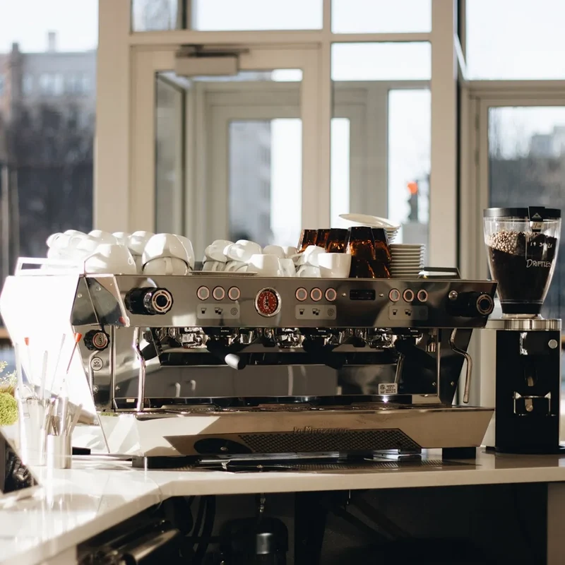 La Marzocco KB90 Espresso Machine - 13.6L Boiler Capacity, Dual PID