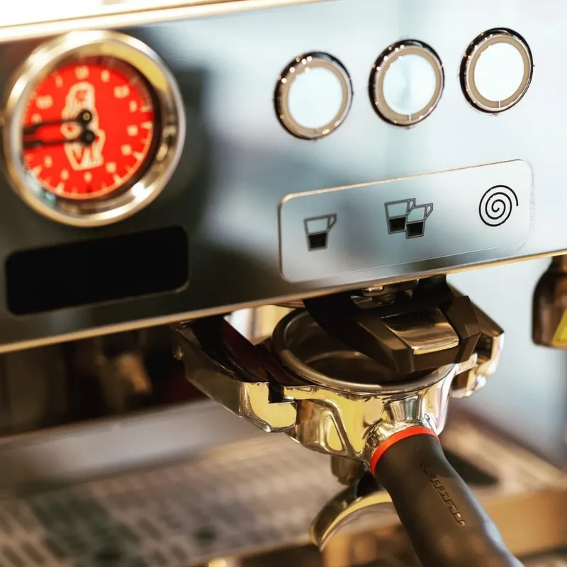 La Marzocco KB90 Espresso Machine - 13.6L Boiler Capacity, Dual PID