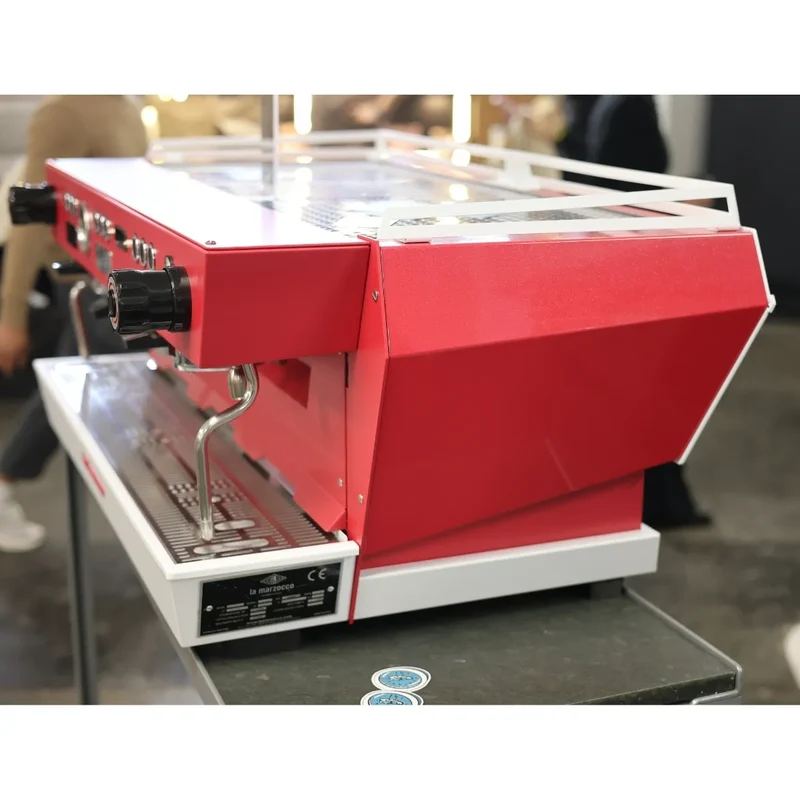 La Marzocco KB90 Espresso Machine - 13.6L Boiler Capacity, Dual PID