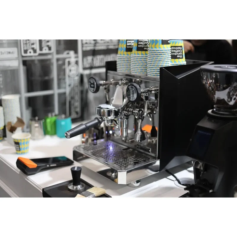 Rocket Giotto R Fast Espresso Machine + Fausto Grinder - Home Bundle Kit
