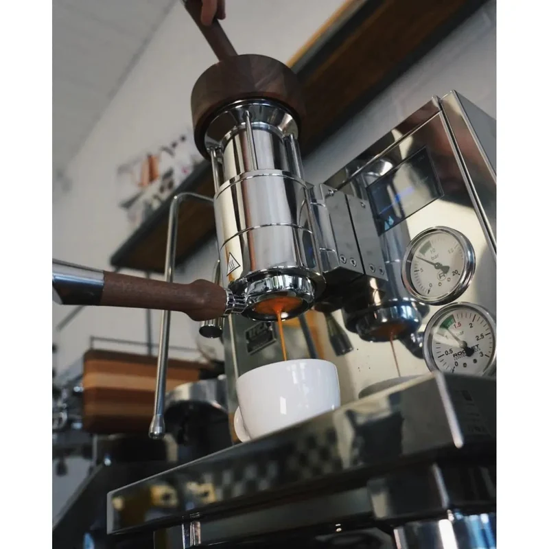 Rocket Epica Espresso Machine + Spluga Élite Grinder - Home Bundle Kit