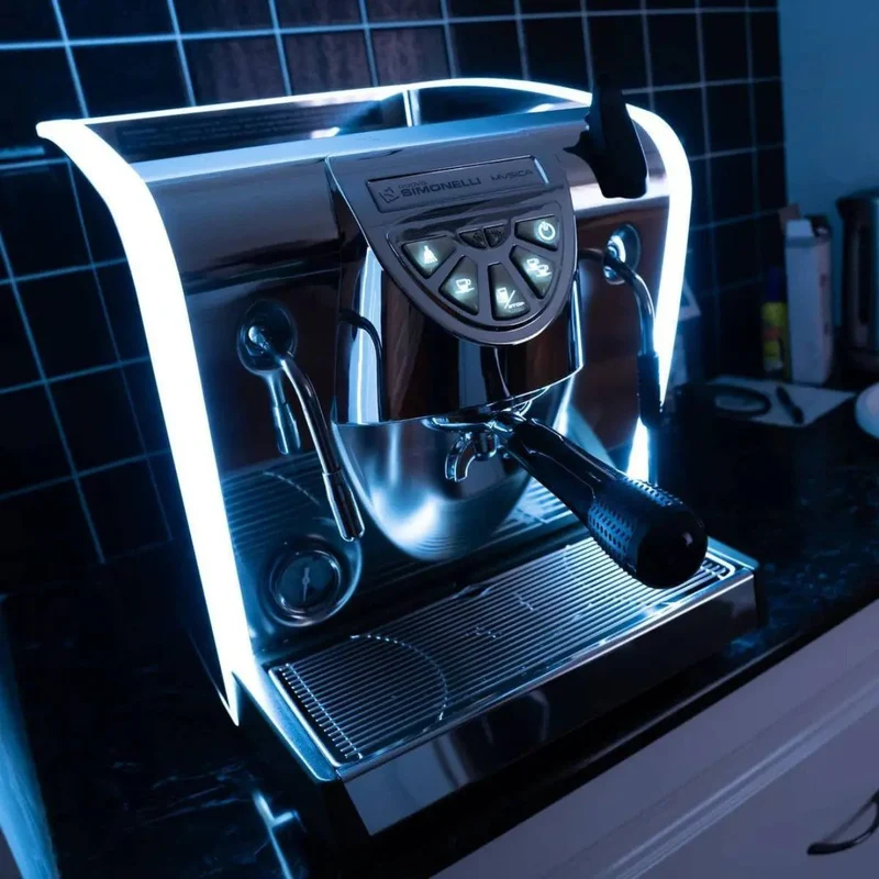 Nuova Simonelli Musica Lux Espresso Machine