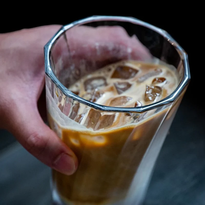 Urban Glass 360ml Twisted Latte