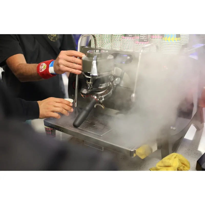 La Marzocco Strada X 1 Gr Espresso Machine + Swan Espresso Grinder Commercial Bundle Kit