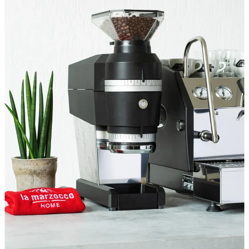 La Marzocco Linea Mini R EE Espresso Machine + Swift Mini Grinder Home Bundle Kit
