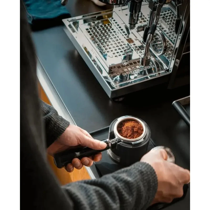 Profitec Pro 700 Drive Espresso Machine - Dual Boiler Portafilter