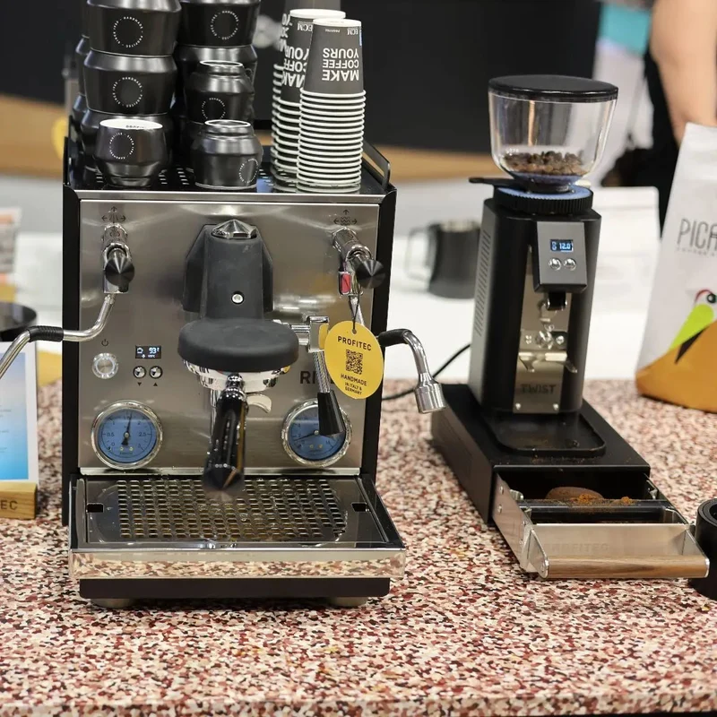 Profitec Ride Espresso Machine - Dual Boiler with PID Control - Home 1 Group