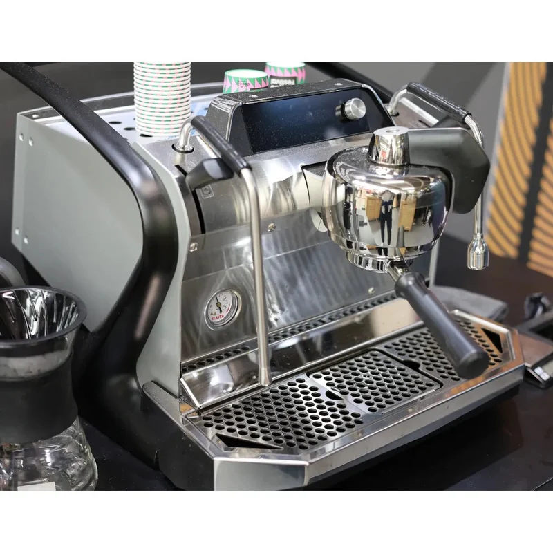 Slayer Steam Single Compact 2.5L Pre Infusion & PID Controlled Espresso Machine.