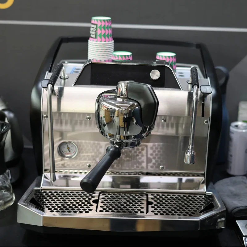 Slayer Steam Single Compact 2.5L Pre Infusion & PID Controlled Espresso Machine.