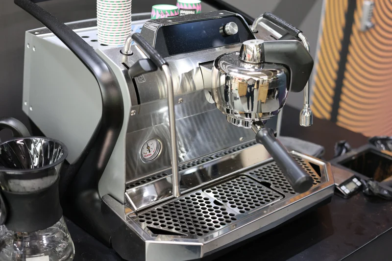 Slayer Steam Single Compact 2.5L Pre Infusion & PID Controlled Espresso Machine.
