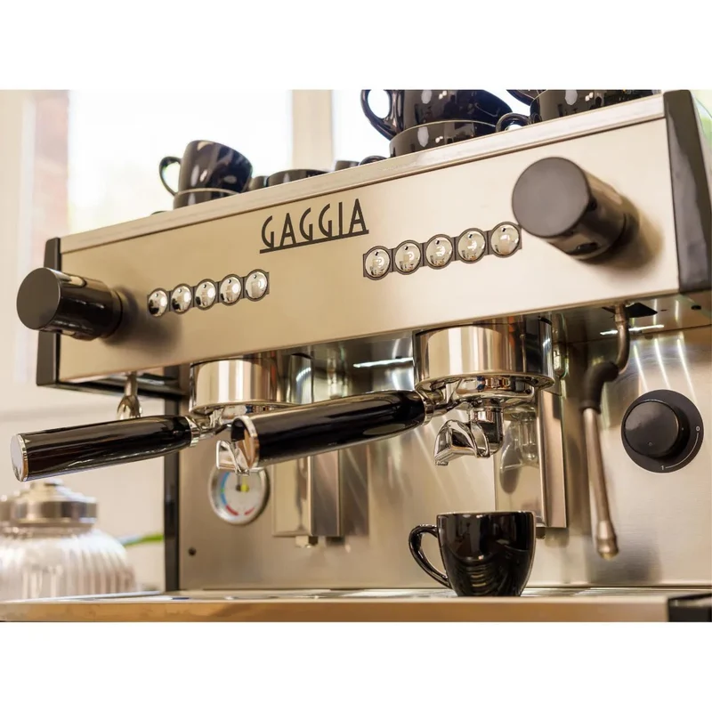 Gaggia Milano La Nera Espresso Machine - with Copper Boiler and Smartia Connect Technology