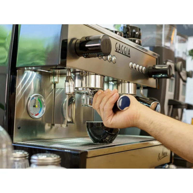 Gaggia Milano La Nera Espresso Machine - with Copper Boiler and Smartia Connect Technology