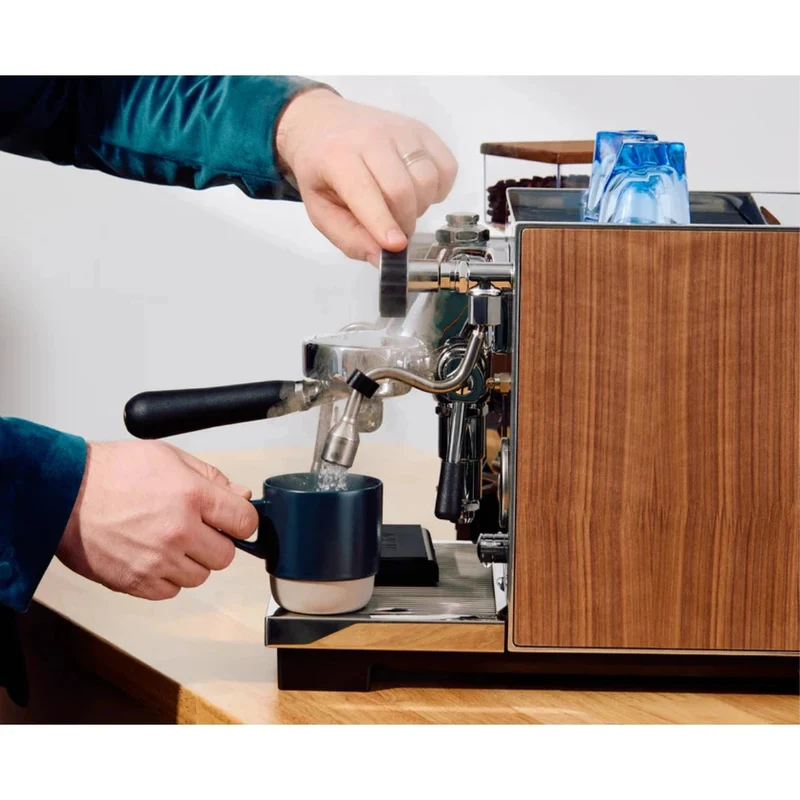 Eureka Costanza Intelligent Heat-Exchange Espresso Machine