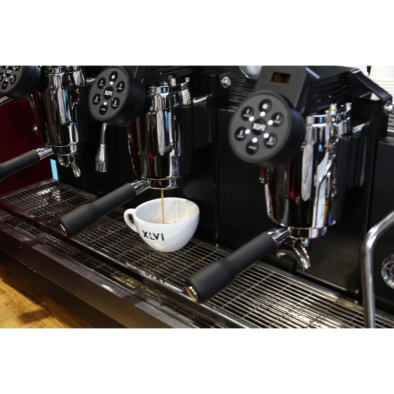 XLVI STH9 Advanced Coffee Machine with Touchscreen and Eco Mode