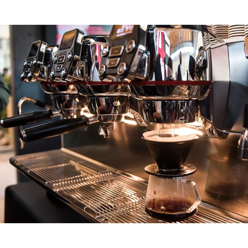 La Cimbali M200 Espresso Machine - Smart Boiler System & Cold Touch Steam Wand