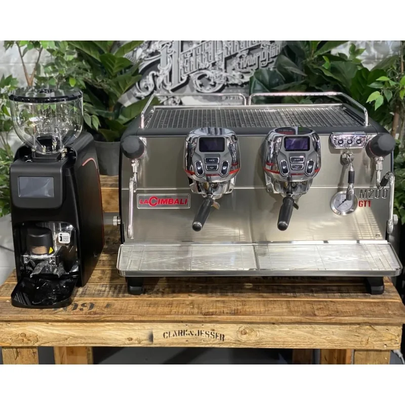 La Cimbali M200 Espresso Machine - Smart Boiler System & Cold Touch Steam Wand