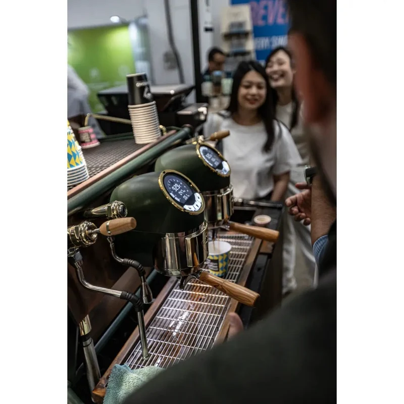 Sanremo Café Racer: Custom Made Espresso Machine 2/3 Group - Advanced Stainless Steel Boiler