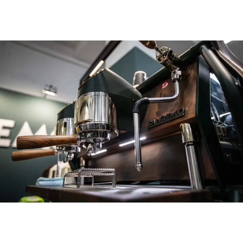 Sanremo Café Racer: Custom Made Espresso Machine 2/3 Group - Advanced Stainless Steel Boiler