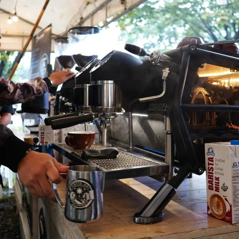 Sanremo Café Racer: Naked Espresso Machine 2/3 Group - Advanced Stainless Steel Boiler