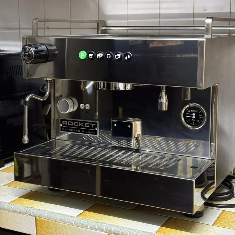 Rocket Boxer Evo Commercial Coffee Machine - Thermosiphon Heat Exchanger - Automatic