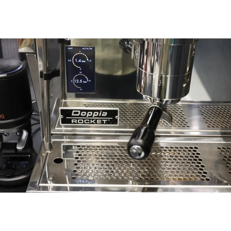 Rocket RE Doppia Commercial Coffee Machine - Dual Boiler