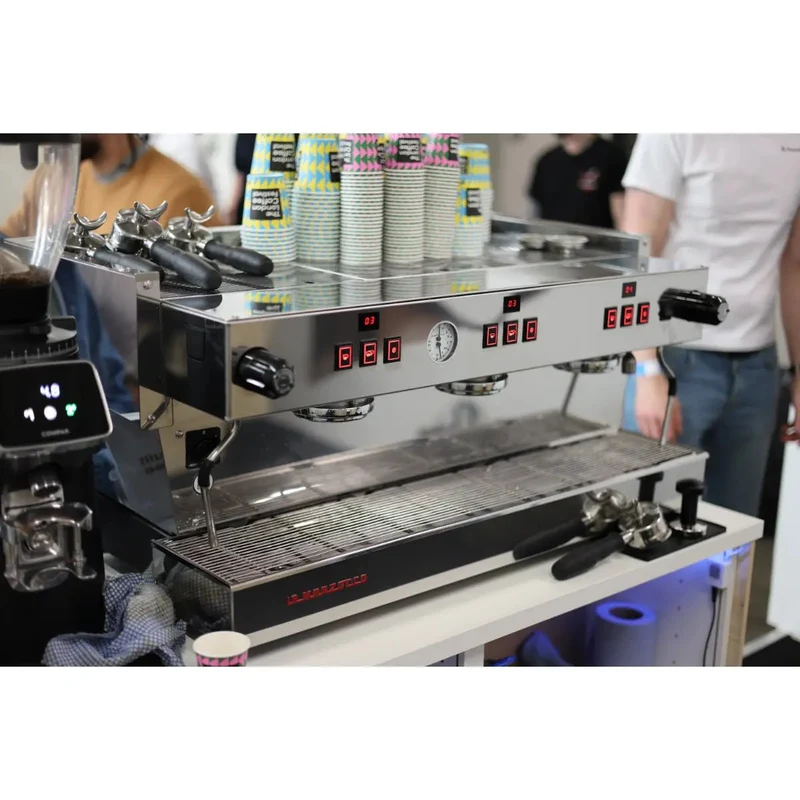 La Marzocco Linea Classic S Espresso Machine: 1-3 group AV Dual Boiler & Dual PID Technology