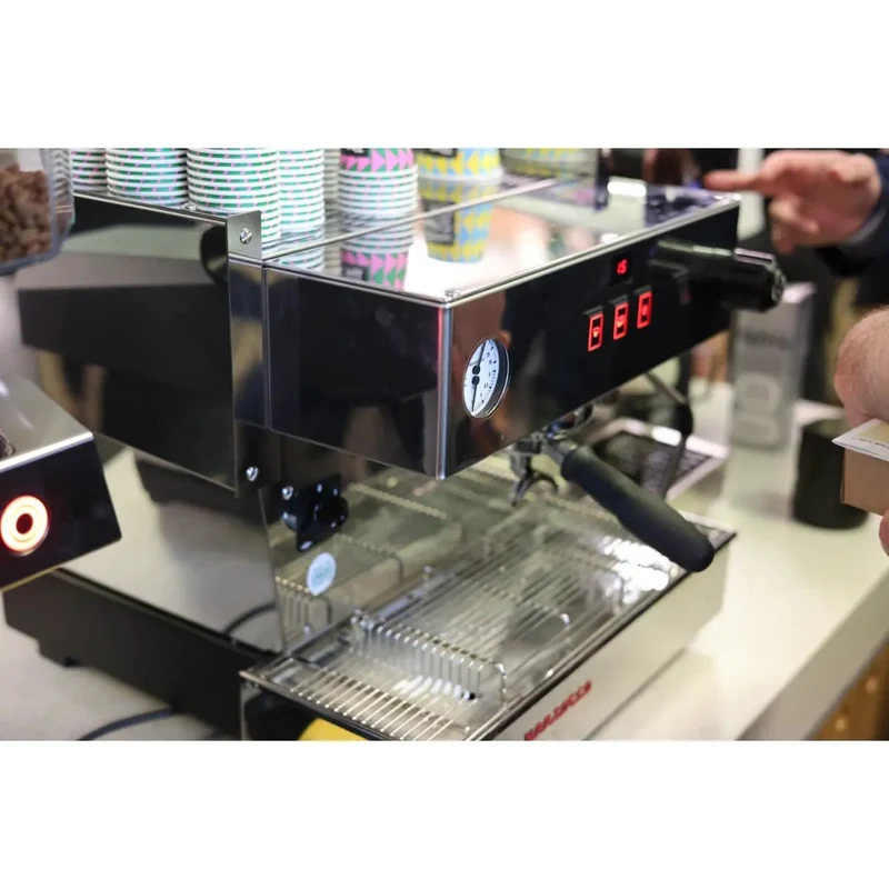 La Marzocco Linea Classic S Espresso Machine: 1-3 group AV Dual Boiler & Dual PID Technology