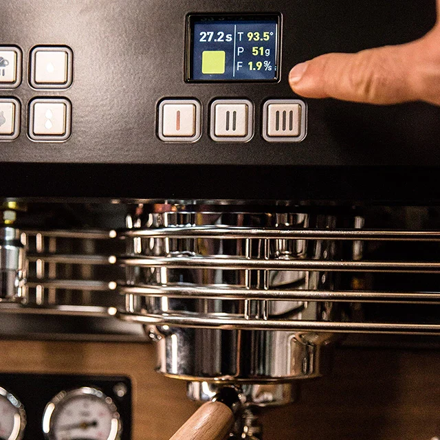 Dalla Corte XT Barista 3 Gruppig mit MCS | Kaffeewelt