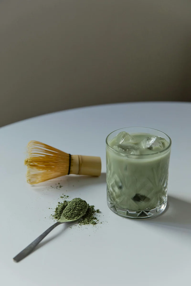 Matcha Besen Chasen – handgefertigt aus goldenem Bambus