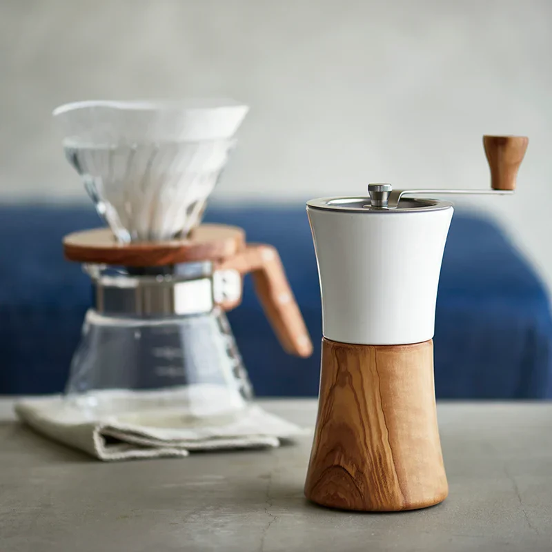 Hario V60 Kaffeemühle Olivenholz N Keramik