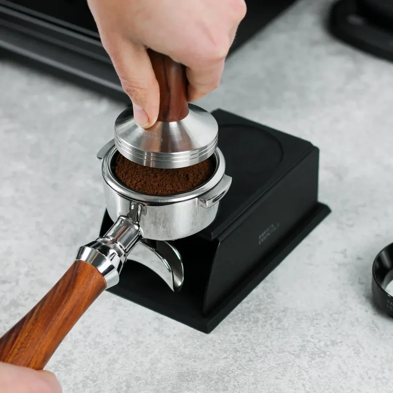 Tamping Station
