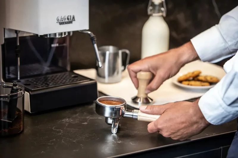 Gaggia Classic 5 Jahre Garantie EVO Pro E24 Weiß - Kaffeewelt